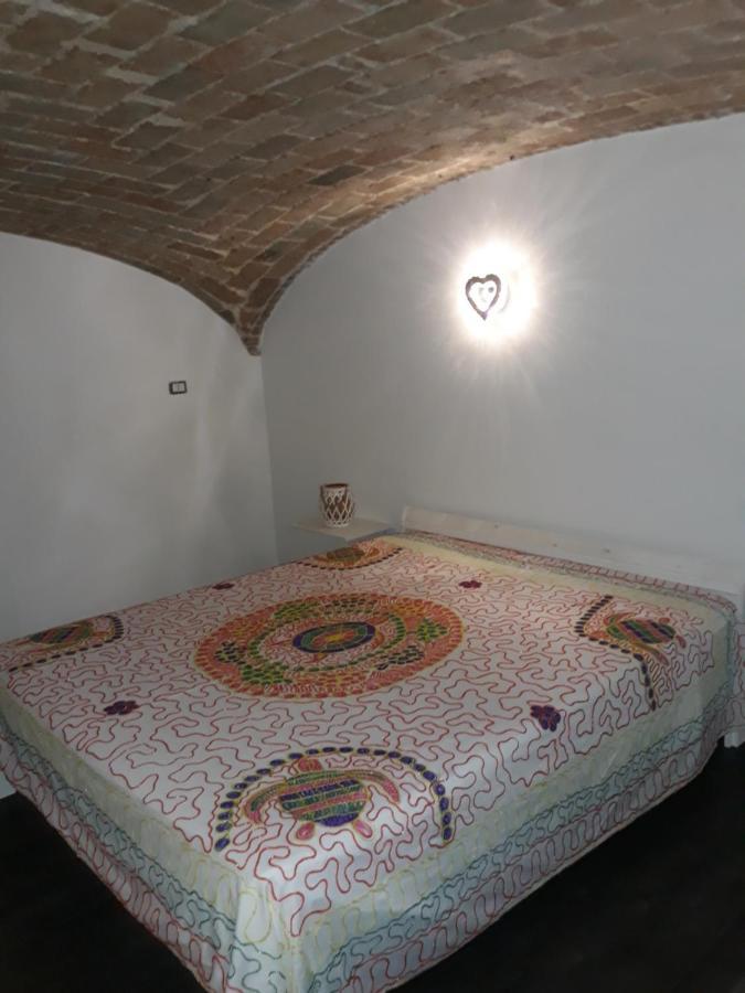 Qui Family Apartment Наполи Екстериор снимка